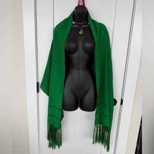 GORGEOUS FRINGED EMERALD GREEN SCARF: SARONG CURTAIN OR?  
LOOK AT ALL PHOTOS
